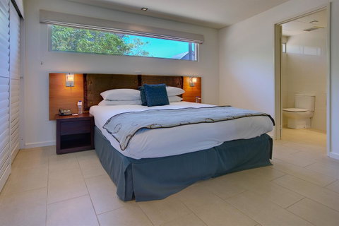 Mantarays Ningaloo Beach Resort - Sunshine Coast Tourism 11