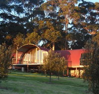Tennessee Hill Chalets - Sunshine Coast Tourism