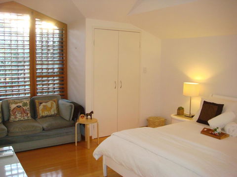 Fremantle Beach Studio - Holiday Sunshine Coast 10