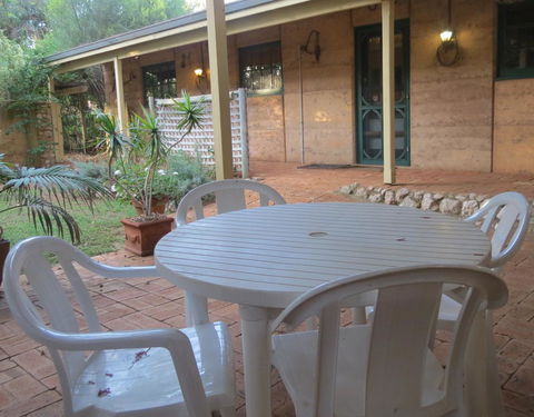 Bentwood Olive Grove Accommodation - Sunshine Coast Tourism 18