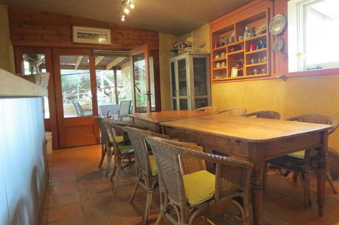 Bentwood Olive Grove Accommodation - Sunshine Coast Tourism 7