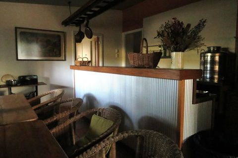 Bentwood Olive Grove Accommodation - Sunshine Coast Tourism 8