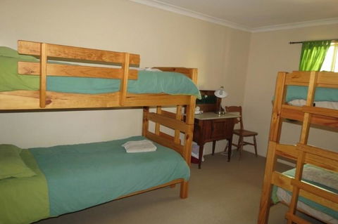 Bentwood Olive Grove Accommodation - Sunshine Coast Tourism 15