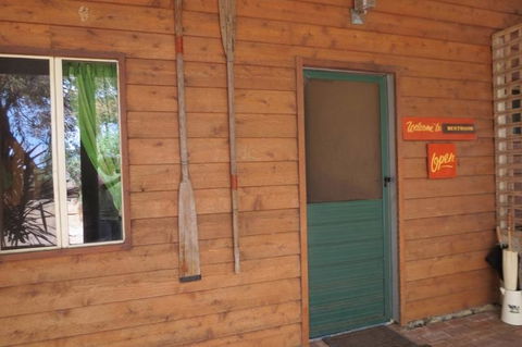 Bentwood Olive Grove Accommodation - Sunshine Coast Tourism 12