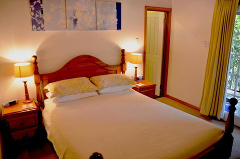 RoseMoore Bed & Breakfast - Sunshine Coast Tourism 10