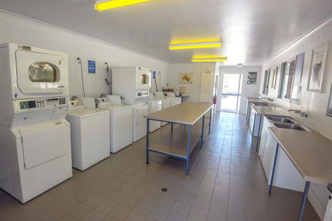 RAC Exmouth Cape Holiday Park - Sunshine Coast Tourism 14