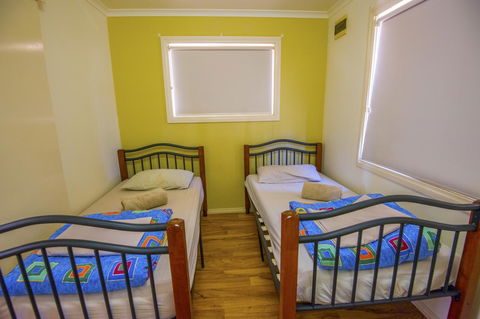 RAC Exmouth Cape Holiday Park - Sunshine Coast Tourism 1