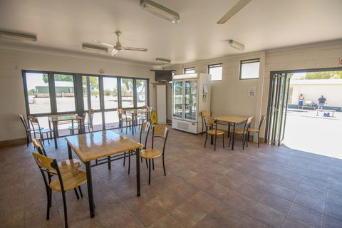 RAC Exmouth Cape Holiday Park - Sunshine Coast Tourism 22