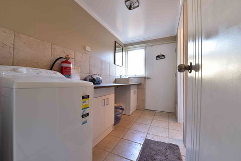 Kalbarri Sunset Villa - Holiday Sunshine Coast 24