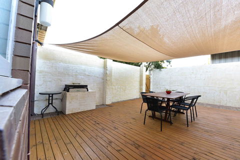 Kalbarri Sunset Villa - Holiday Sunshine Coast 19