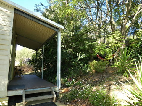 Treetops Cottage - Sunshine Coast Tourism 9