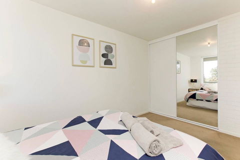 SEA BREEZE â€“ Between Cottesloe Beach & Swan River - Sunshine Coast Tourism 18