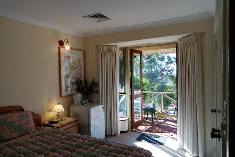 Eleebana Guest House - Sunshine Coast Tourism 39