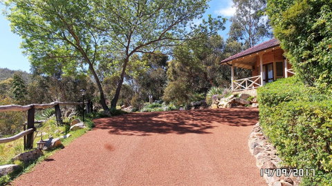 Eleebana Guest House - Sunshine Coast Tourism 15