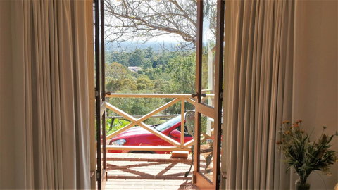 Eleebana Guest House - Sunshine Coast Tourism 5