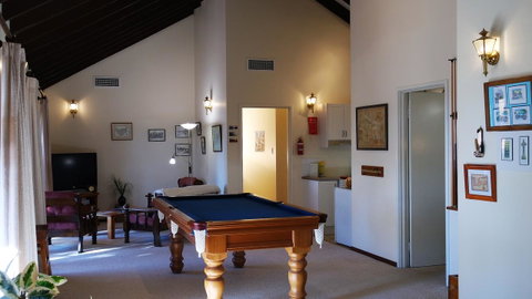 Eleebana Guest House - Sunshine Coast Tourism 24