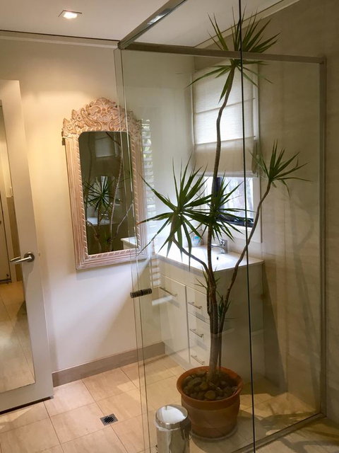 DESIGNER'S STUDIO - Sunshine Coast Tourism 14