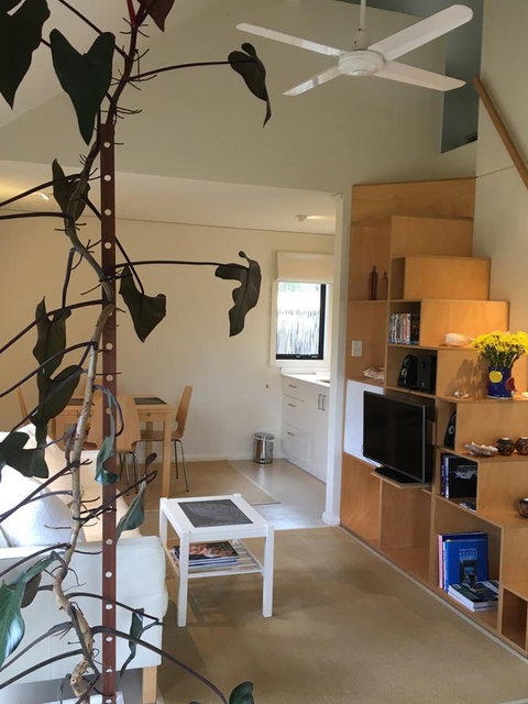 DESIGNER'S STUDIO - Sunshine Coast Tourism 18