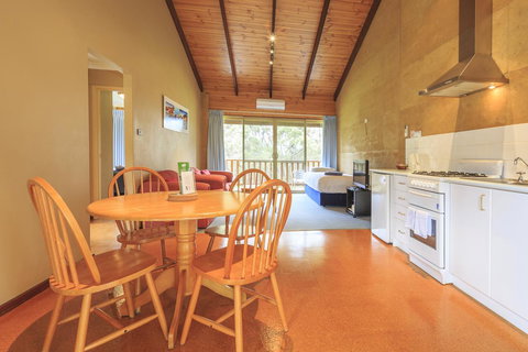 The Koorabup Motel - Holiday Sunshine Coast 4