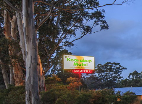 The Koorabup Motel - Holiday Sunshine Coast 14