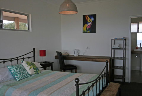 Bremer Bay B&B - Holiday Sunshine Coast 11