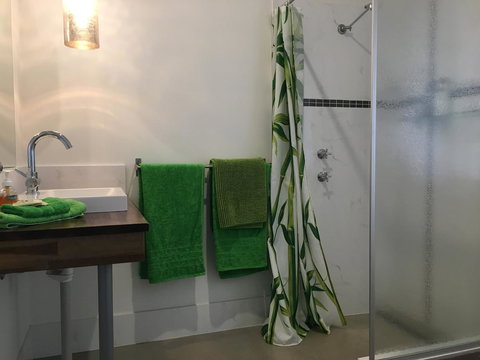 Bremer Bay B&B - Holiday Sunshine Coast 5