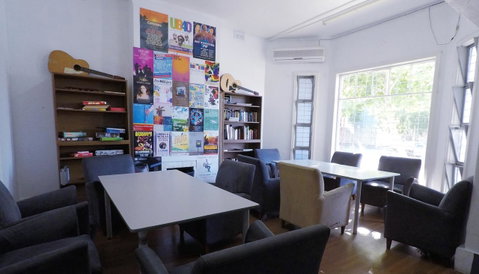 The Hive Hostel - Traveler Friendly, Passport Only - Holiday Sunshine Coast 25