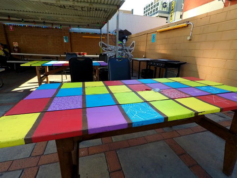 The Hive Hostel - Traveler Friendly, Passport Only - Holiday Sunshine Coast 31
