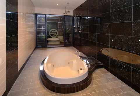 Bay Village Resort Dunsborough - Sunshine Coast Tourism 42