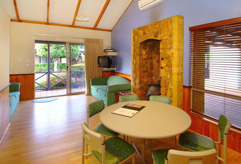 Bay Village Resort Dunsborough - Sunshine Coast Tourism 43