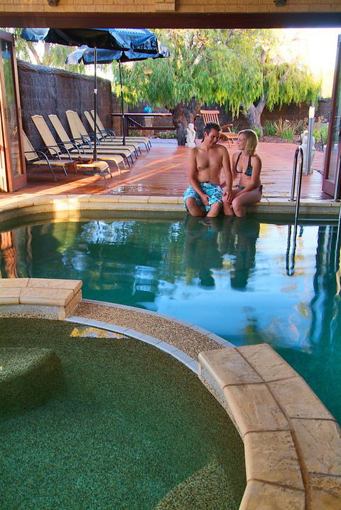 Bay Village Resort Dunsborough - Sunshine Coast Tourism 22
