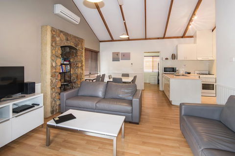 Bay Village Resort Dunsborough - Sunshine Coast Tourism 10