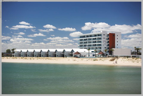 Seashells Mandurah - Sunshine Coast Tourism 0