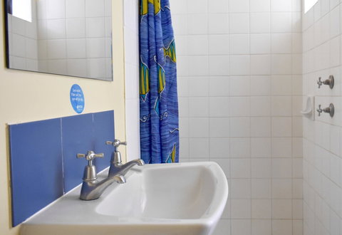 Billabong Backpackers Resort - Sunshine Coast Tourism 2