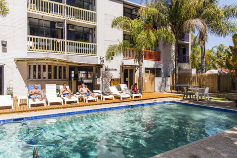 Billabong Backpackers Resort - Sunshine Coast Tourism 31