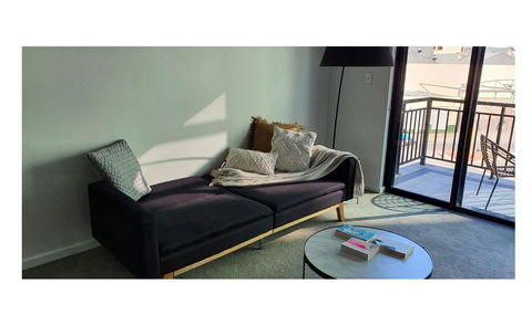 Stylish 1BDR Unit In The Heart Of Subiaco - Sunshine Coast Tourism 3