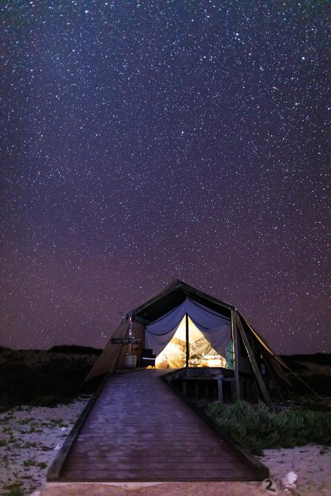 Sal Salis Ningaloo Reef - Sunshine Coast Tourism 7