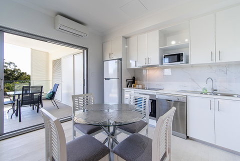New Apartment On Great Location Opposite Garden City : 02 - Sunshine Coast Tourism 0