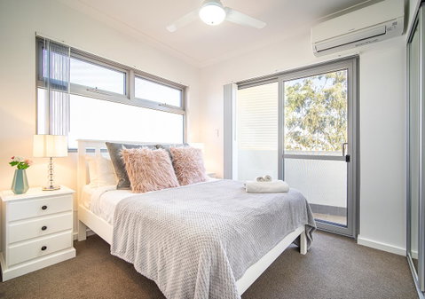 New Apartment On Great Location Opposite Garden City : 02 - Sunshine Coast Tourism 6