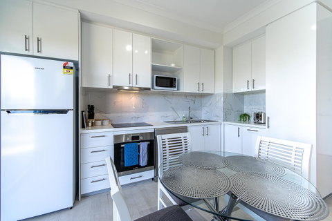 New Apartment On Great Location Opposite Garden City : 02 - Sunshine Coast Tourism 13