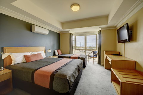 The Jetty Resort - Sunshine Coast Tourism 29