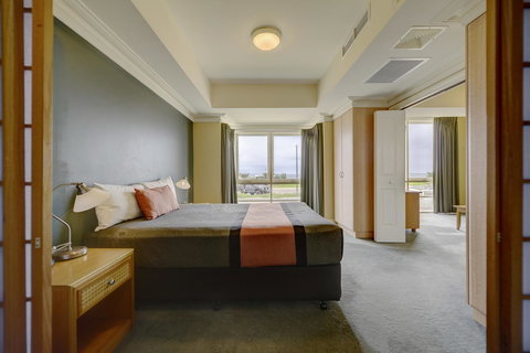 The Jetty Resort - Sunshine Coast Tourism 21