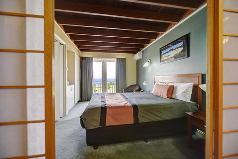 The Jetty Resort - Sunshine Coast Tourism 2