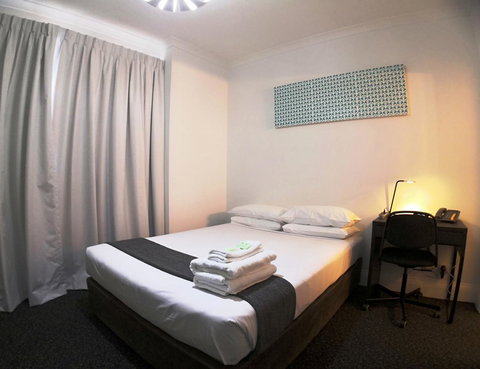 Criterion Hotel Perth - Sunshine Coast Tourism 4