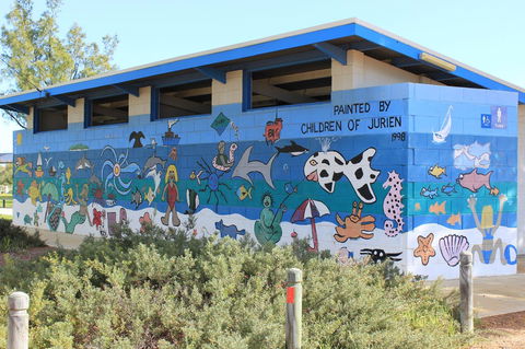 Jurien Beachfront Holiday Units - Sunshine Coast Tourism 22