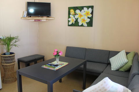 Jurien Beachfront Holiday Units - Sunshine Coast Tourism 3