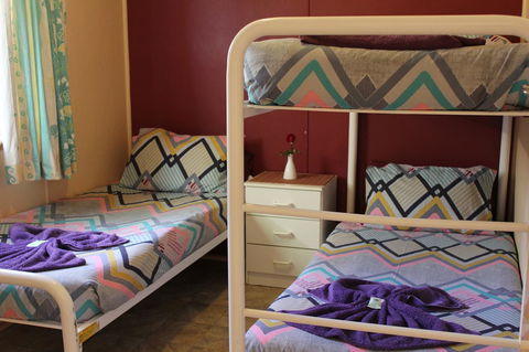 Jurien Beachfront Holiday Units - Sunshine Coast Tourism 16