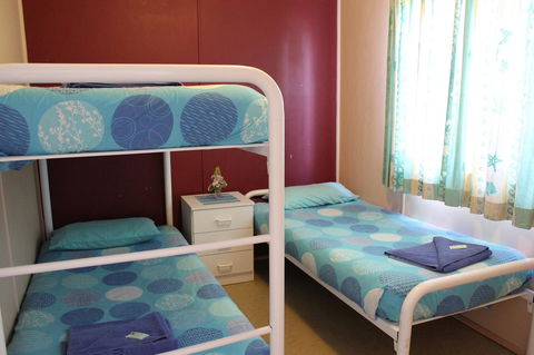 Jurien Beachfront Holiday Units - Sunshine Coast Tourism 12