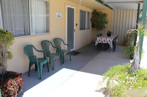 Jurien Beachfront Holiday Units - Sunshine Coast Tourism 0