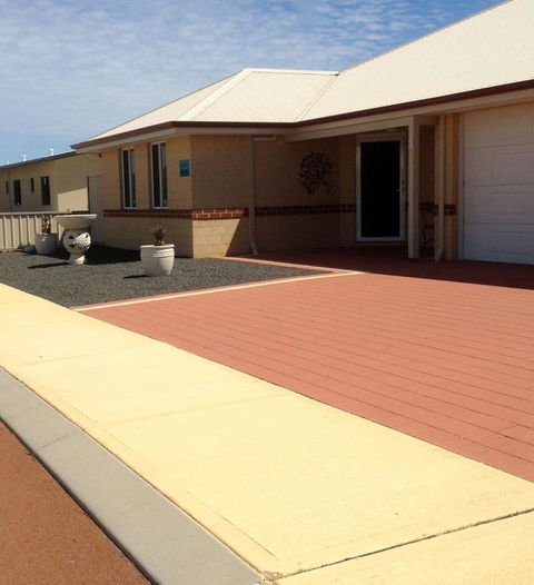 Aaratti House - Holiday Sunshine Coast 0